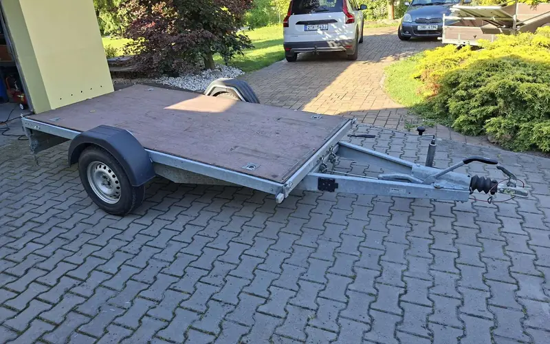 Sklopný přívěs Zaslaw 2